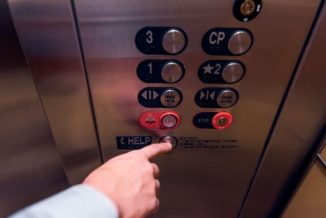 What We Can Learn From Elevator Entrapment Woman Trapped in NYC Elevator for 3 Days : What We Can Learn
